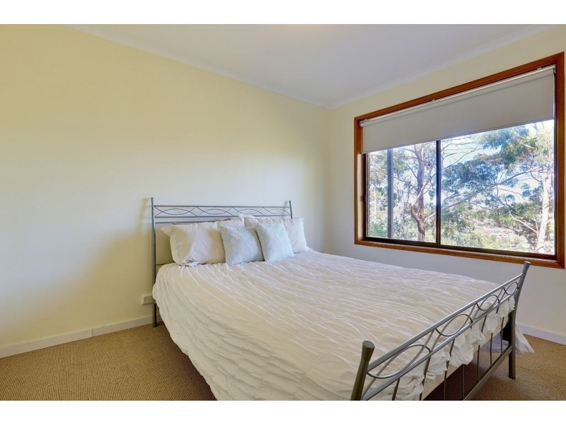 10 Nottingham Court, Lindisfarne TAS 7015