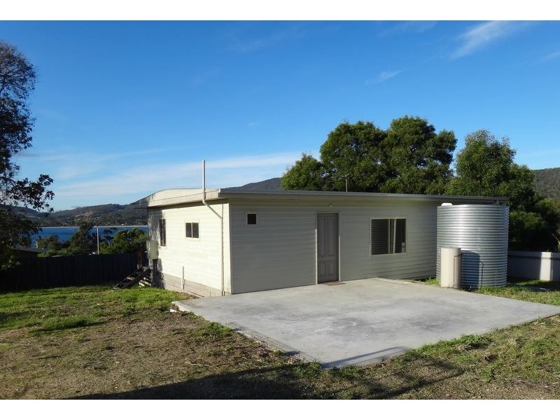 22 Mola Court, White Beach TAS 7184