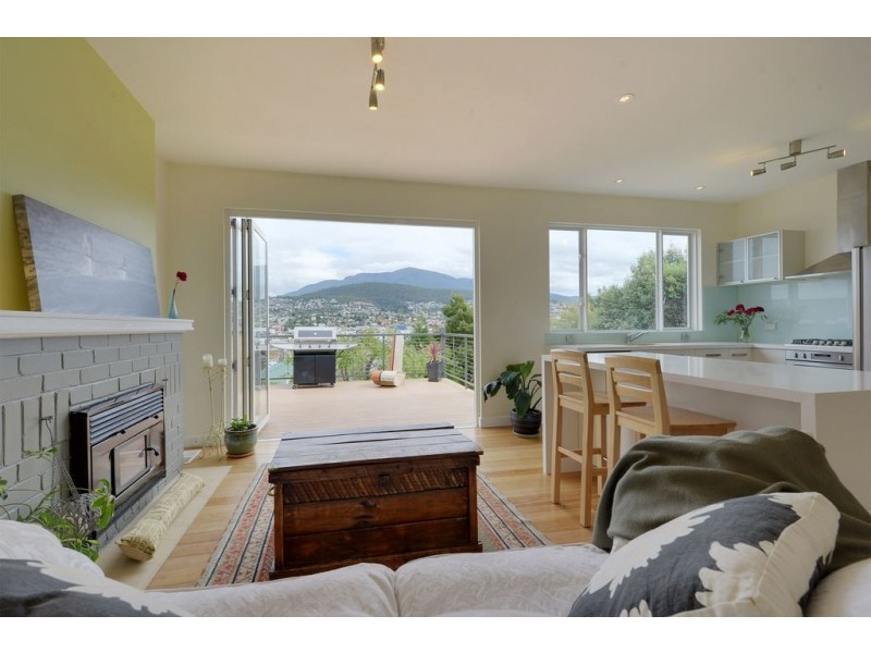 24 Aberdeen Street, Glebe TAS 7000