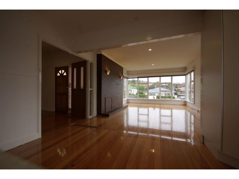 31 Hilton Road, Claremont TAS 7011