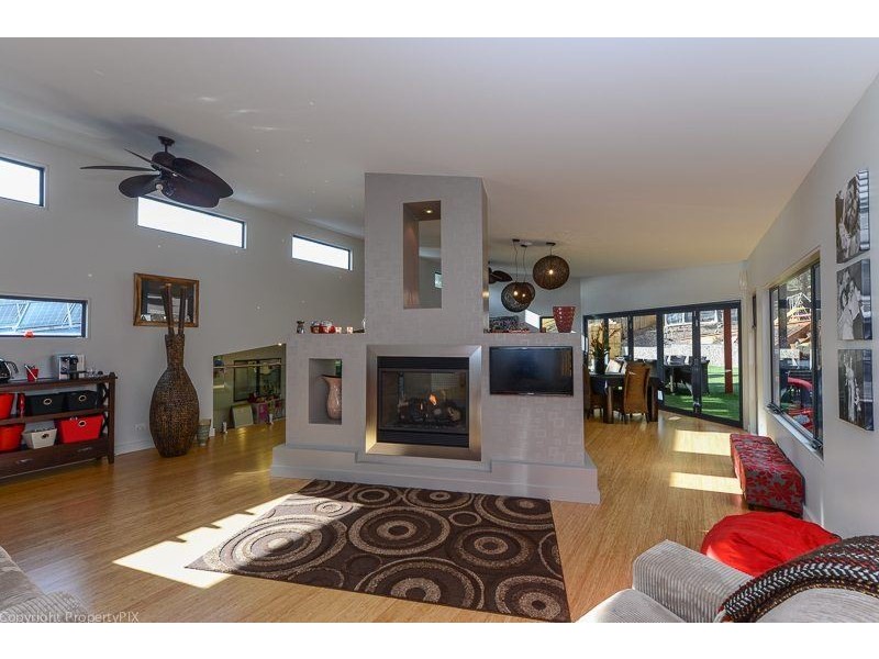 34 Copley Road, Lenah Valley TAS 7008