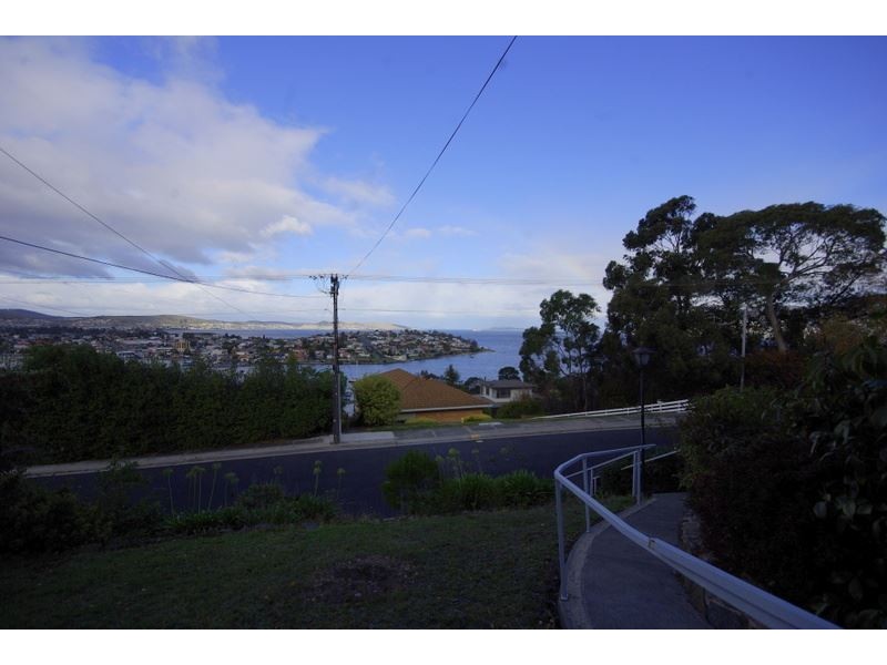57 Leura Street, Rosny TAS 7018