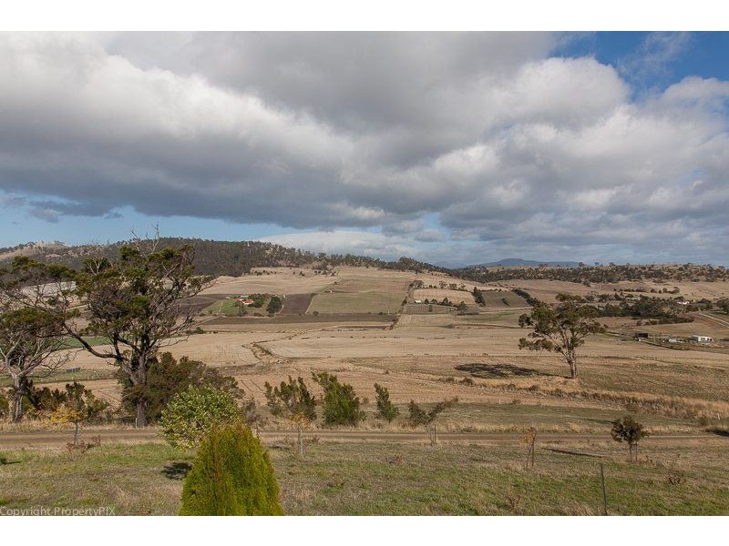 792 Middle Tea Tree Road, Tea Tree TAS 7017