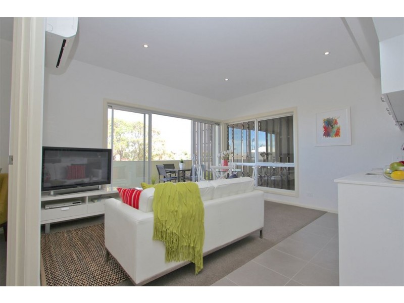 10-18-22/3 Clarence Street, Bellerive TAS 7018