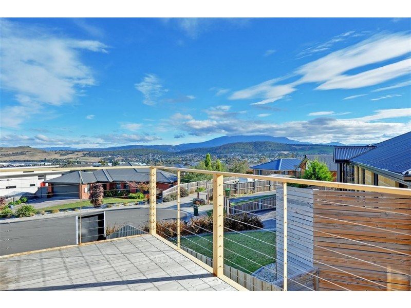 10 Erica Place, Oakdowns TAS 7019