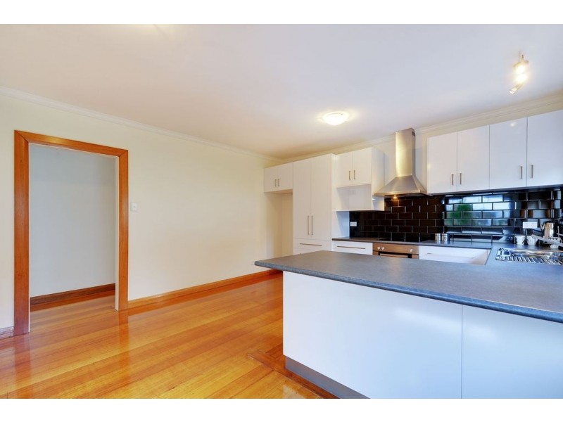 1 Lennox Avenue, Lutana TAS 7009