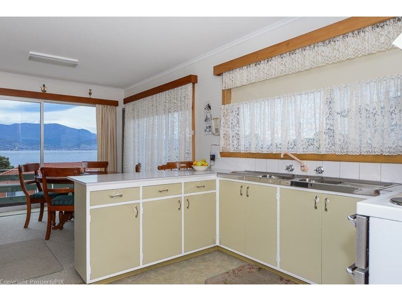 168 Carella Street, Howrah TAS 7018