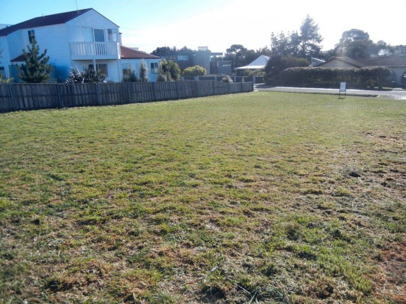 430 Clifton Beach Road, Clifton Beach TAS 7020