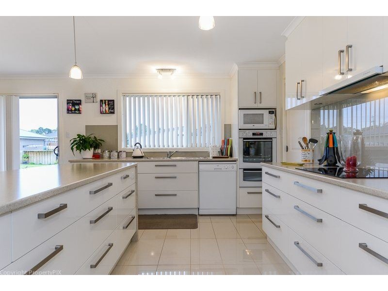 4 Vivalenett Close, Seven Mile Beach TAS 7170