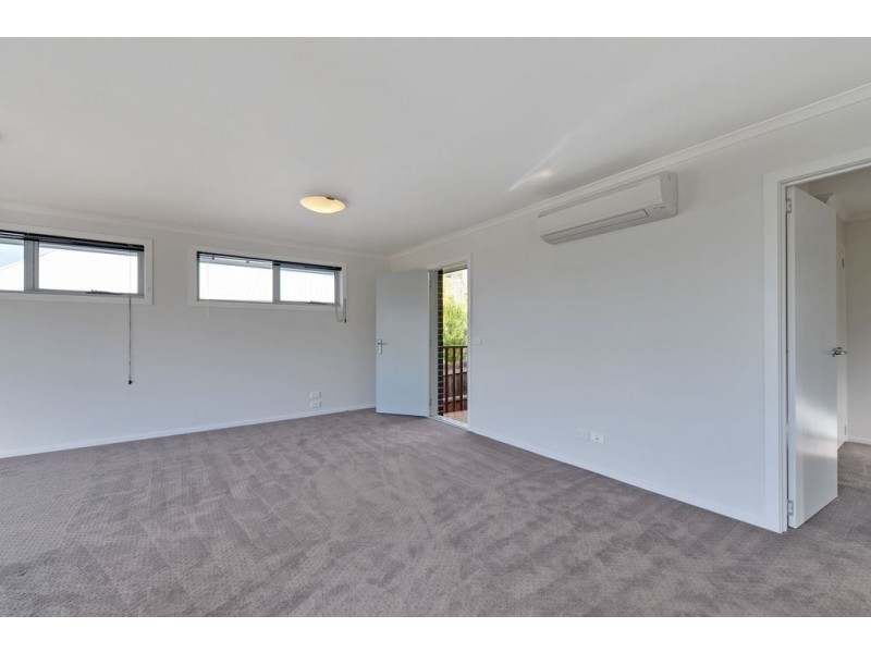 2/53 Hiern Road, Blackmans Bay TAS 7052