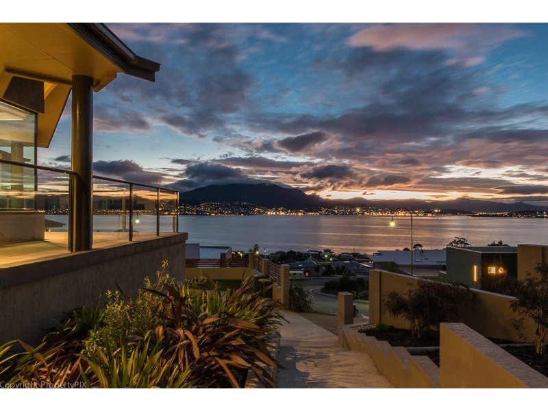 6 Vitesse Court, Tranmere TAS 7018