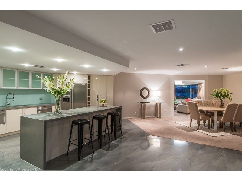 6 Vitesse Court, Tranmere TAS 7018