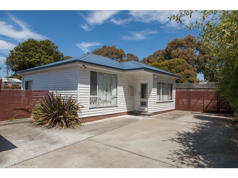 2/8 Constance Avenue, Glenorchy TAS 7010