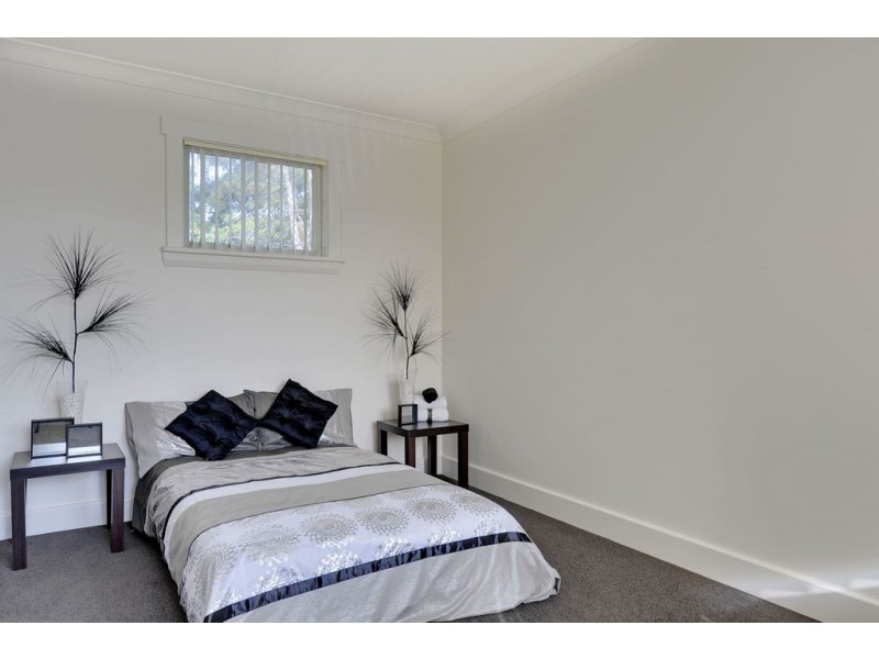 1 & 2/7 Timsbury Road, Glenorchy TAS 7010