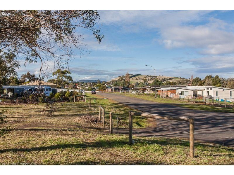 18 Daman Court, Cremorne TAS 7024