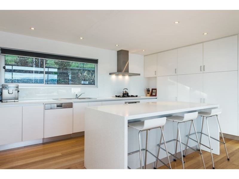 140B Derwent Avenue, Lindisfarne TAS 7015