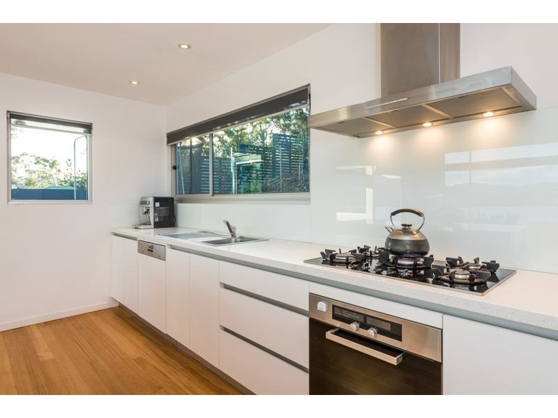 140B Derwent Avenue, Lindisfarne TAS 7015