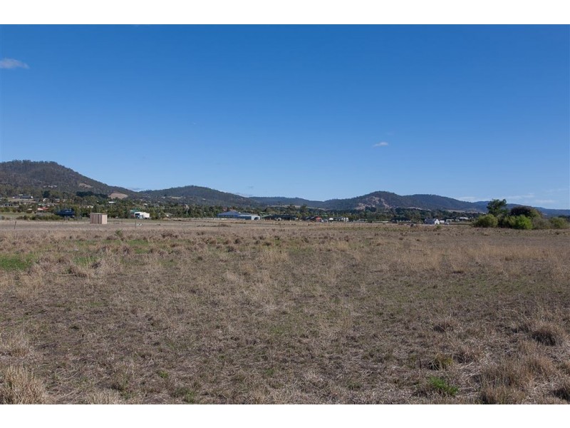 37 International Close, Acton Park TAS 7170