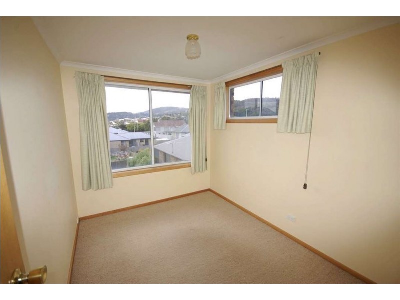 3/38 Topham Street, Rose Bay TAS 7015