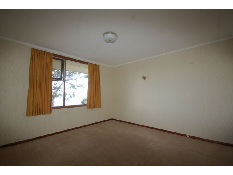 21 Southern Drive, Midway Point TAS 7171