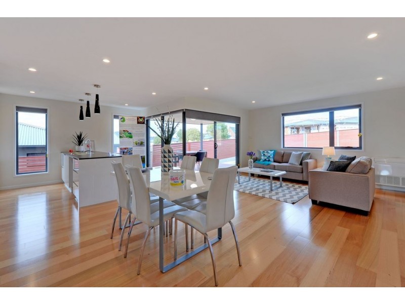 7 Threxton Way, Howrah TAS 7018