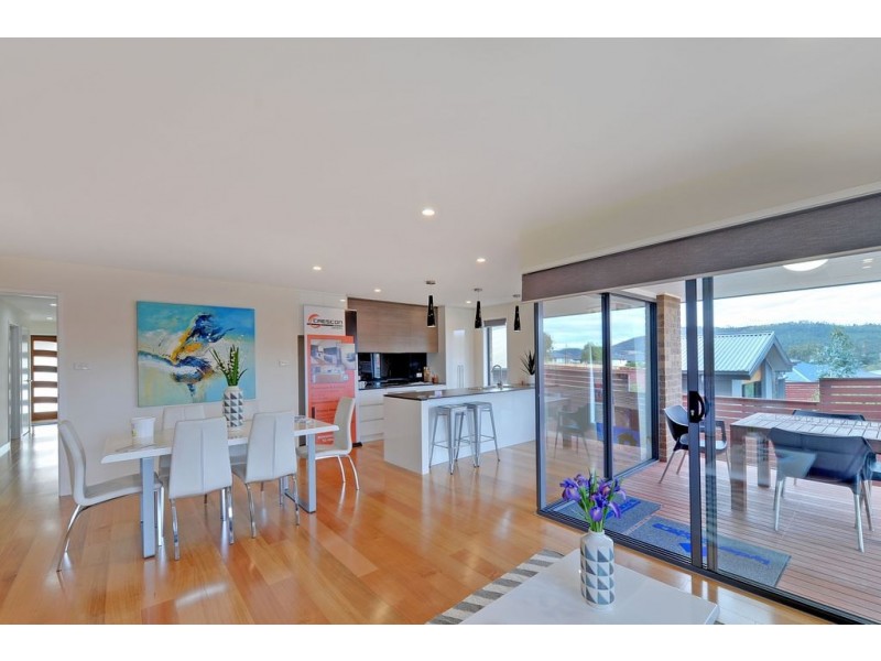 7 Threxton Way, Howrah TAS 7018