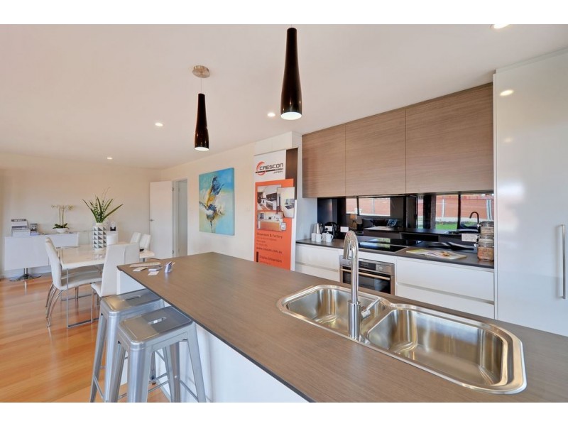 7 Threxton Way, Howrah TAS 7018