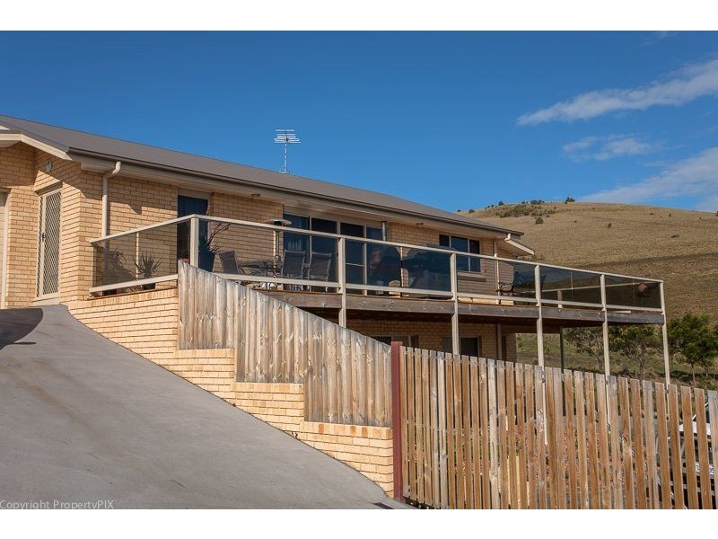 51 Spinnaker Crescent, Tranmere TAS 7018