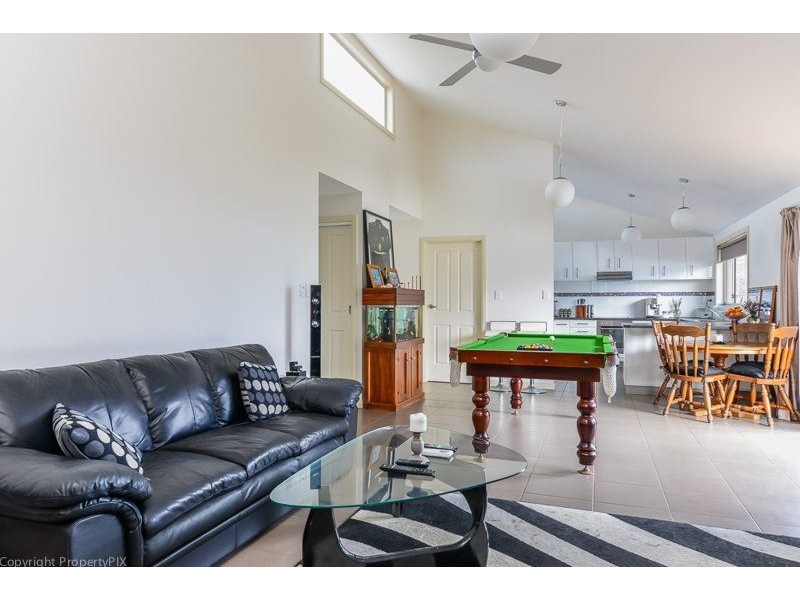 51 Spinnaker Crescent, Tranmere TAS 7018