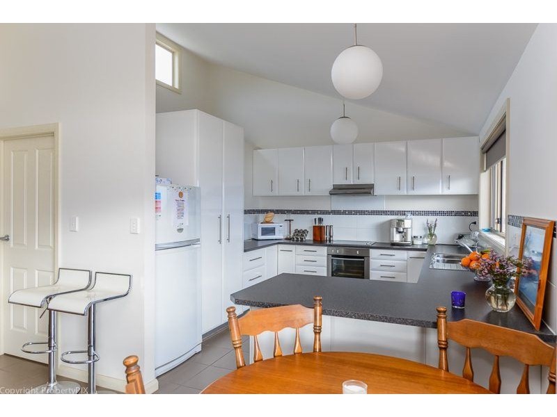 51 Spinnaker Crescent, Tranmere TAS 7018
