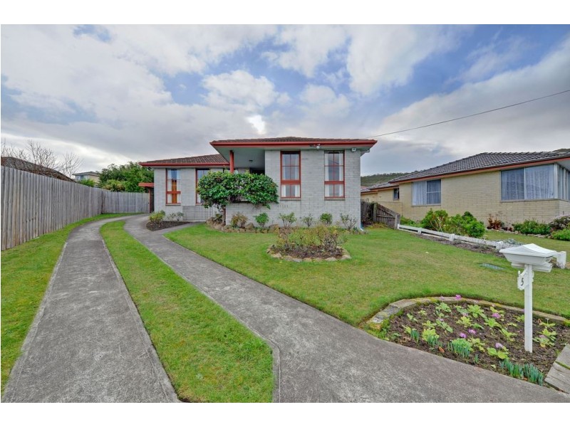 5 Carrum Close, Howrah TAS 7018