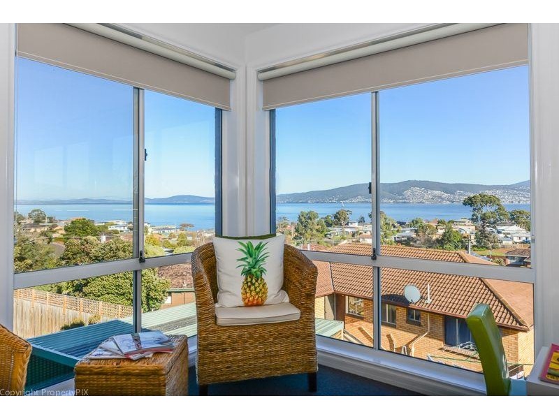 483 Oceana Drive, Howrah TAS 7018