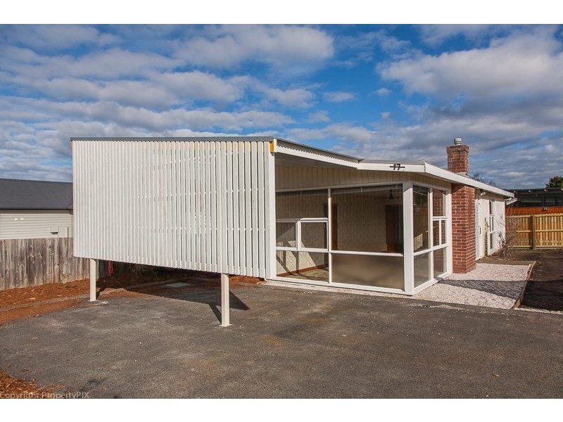 1/17 Tranmere Road, Howrah TAS 7018