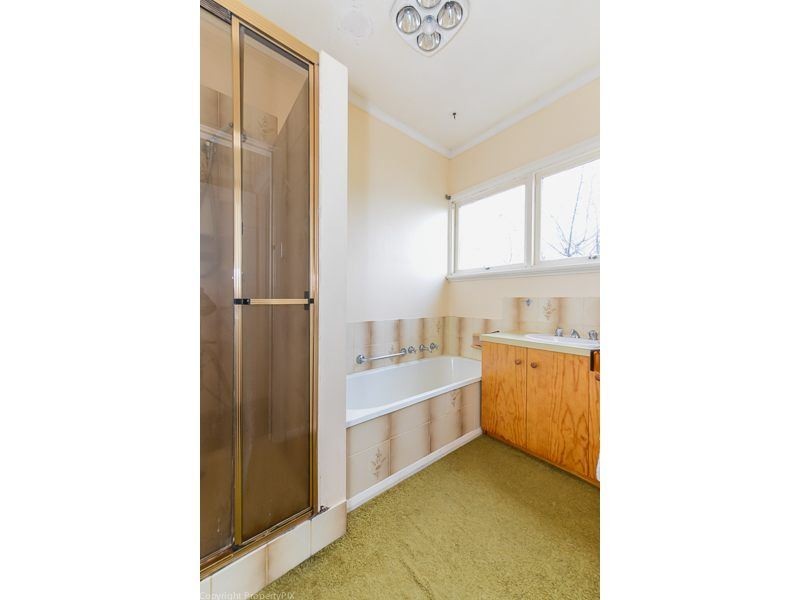 1/17 Tranmere Road, Howrah TAS 7018