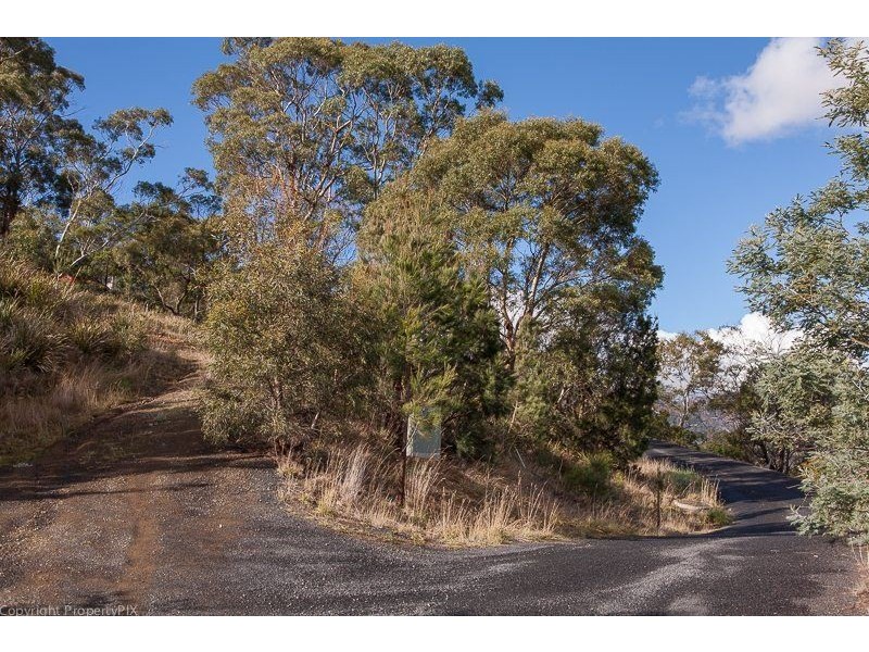 33 Grevillea Avenue, Old Beach TAS 7017