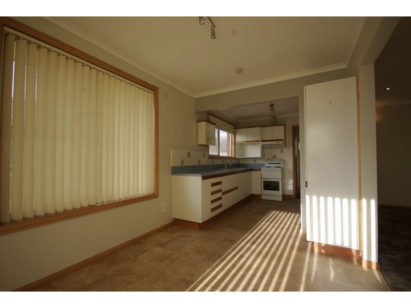 26 McKinly Street, Midway Point TAS 7171