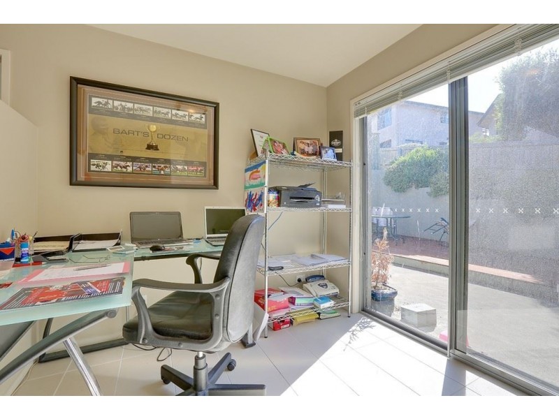2/16 Skala Road, Tranmere TAS 7018