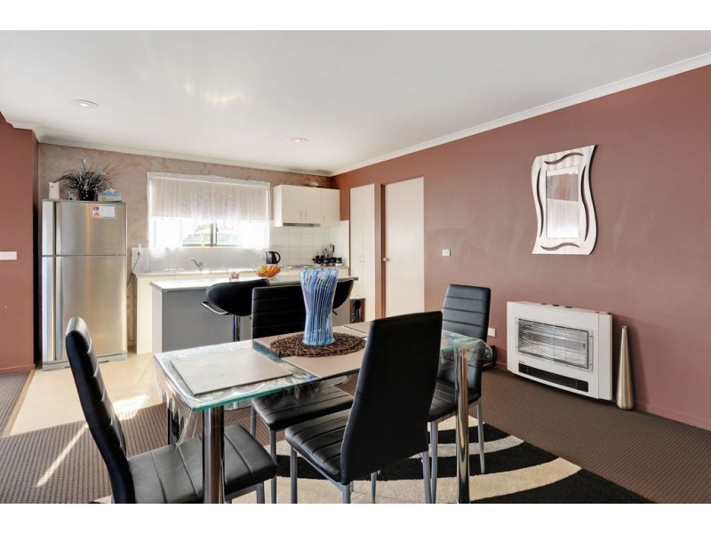 2/146 Rockingham Drive, Clarendon Vale TAS 7019
