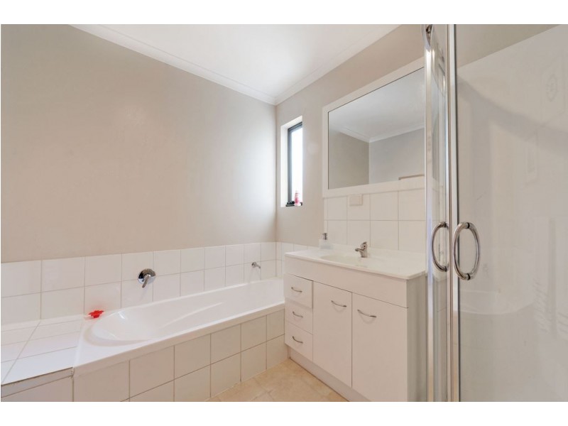 2/146 Rockingham Drive, Clarendon Vale TAS 7019