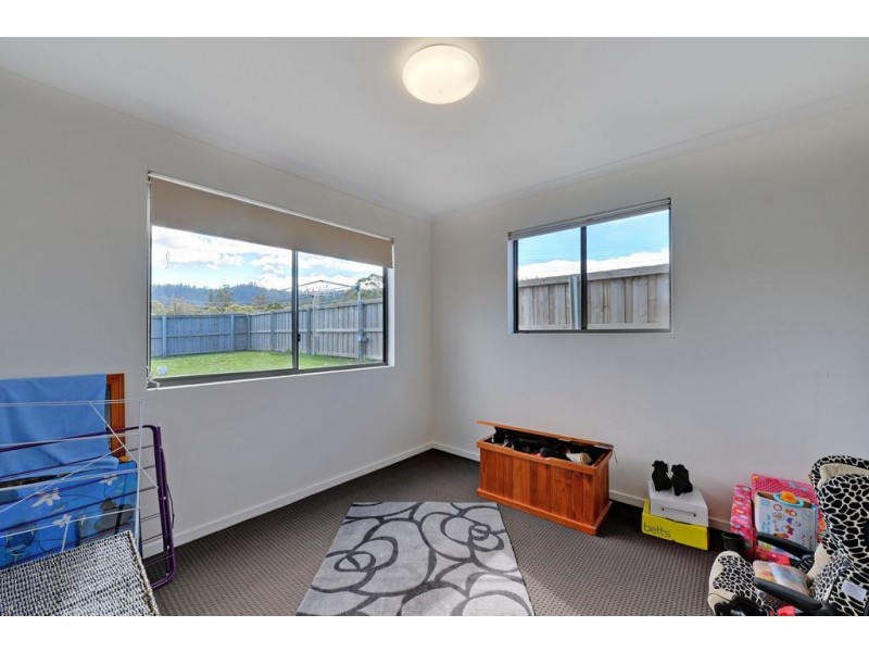 2/146 Rockingham Drive, Clarendon Vale TAS 7019