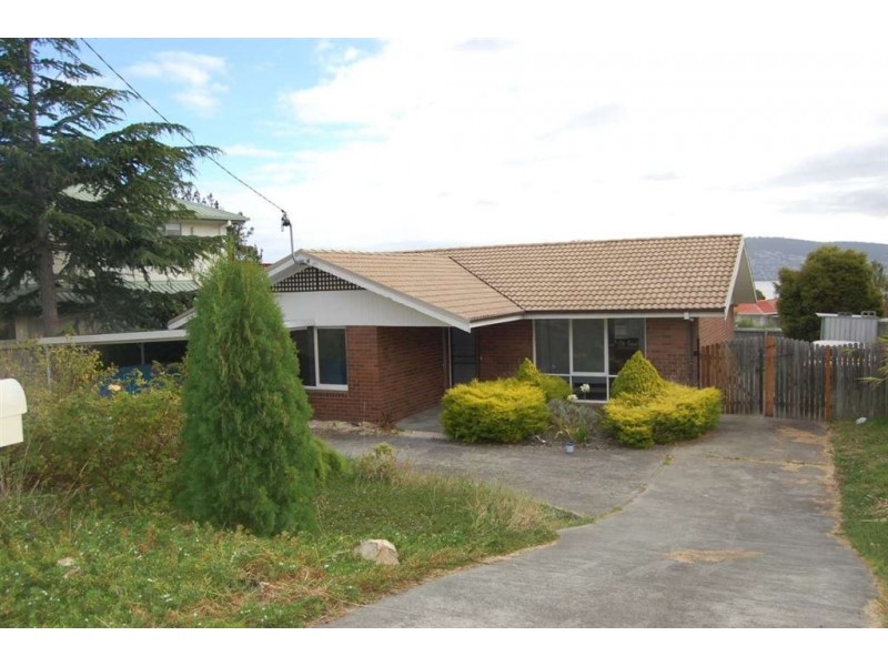133 Carella Street, Howrah TAS 7018