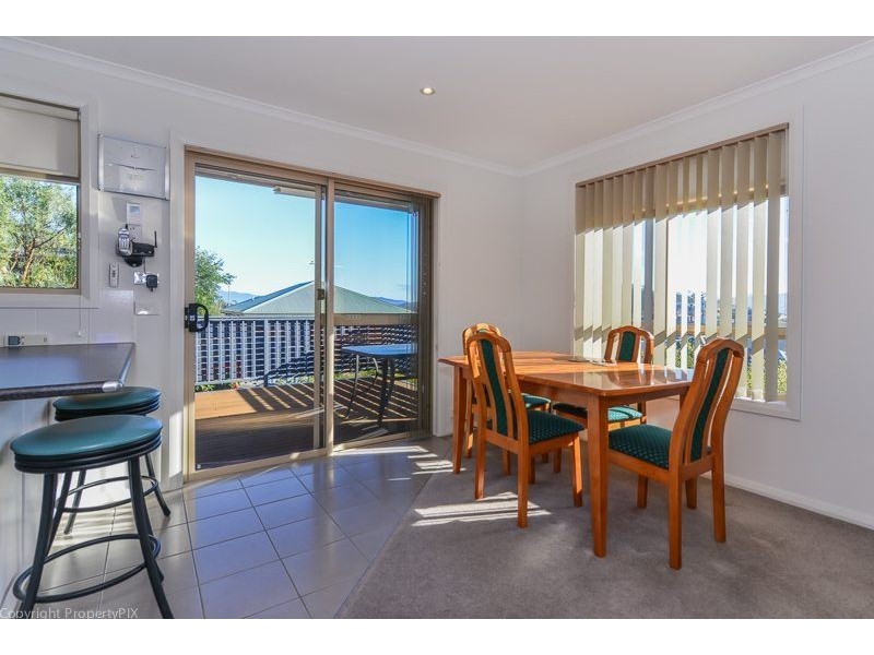 2/7 Walter Place, Howrah TAS 7018