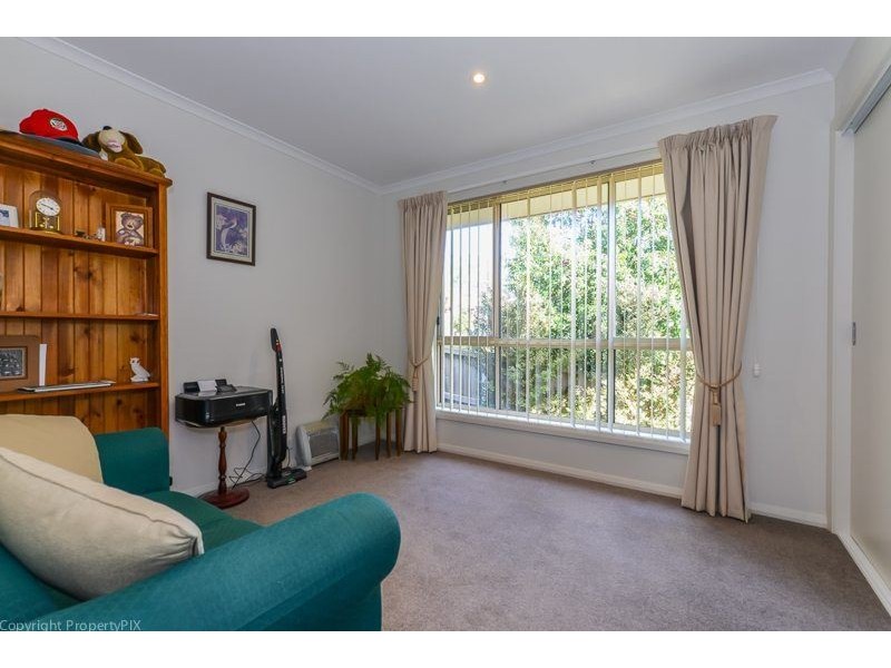 2/7 Walter Place, Howrah TAS 7018
