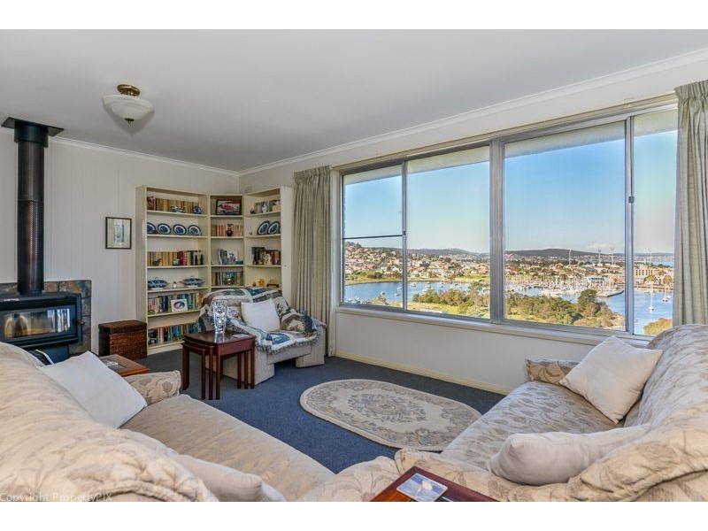 46 Leura Street, Rosny TAS 7018