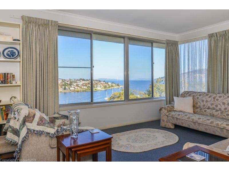 46 Leura Street, Rosny TAS 7018