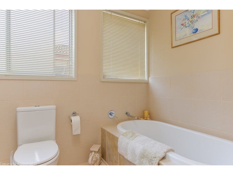 46 Leura Street, Rosny TAS 7018