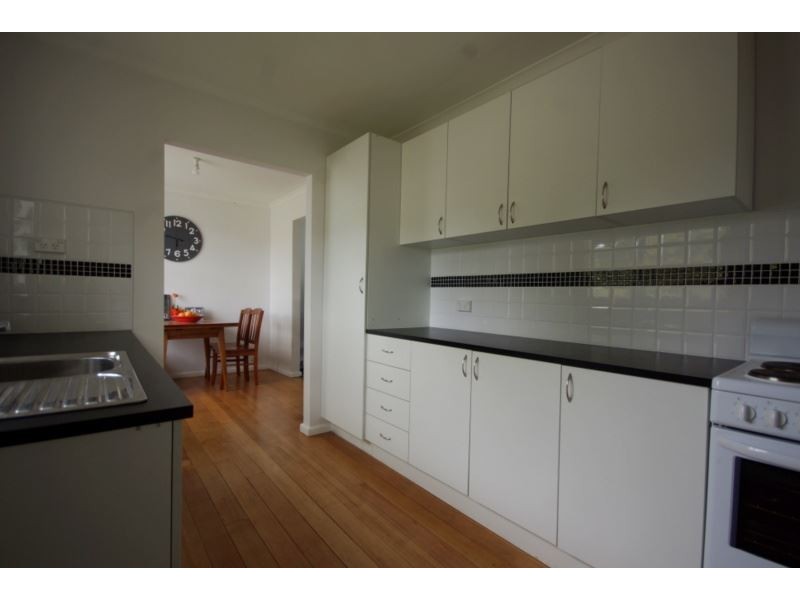8 Poplar Road, Risdon Vale TAS 7016