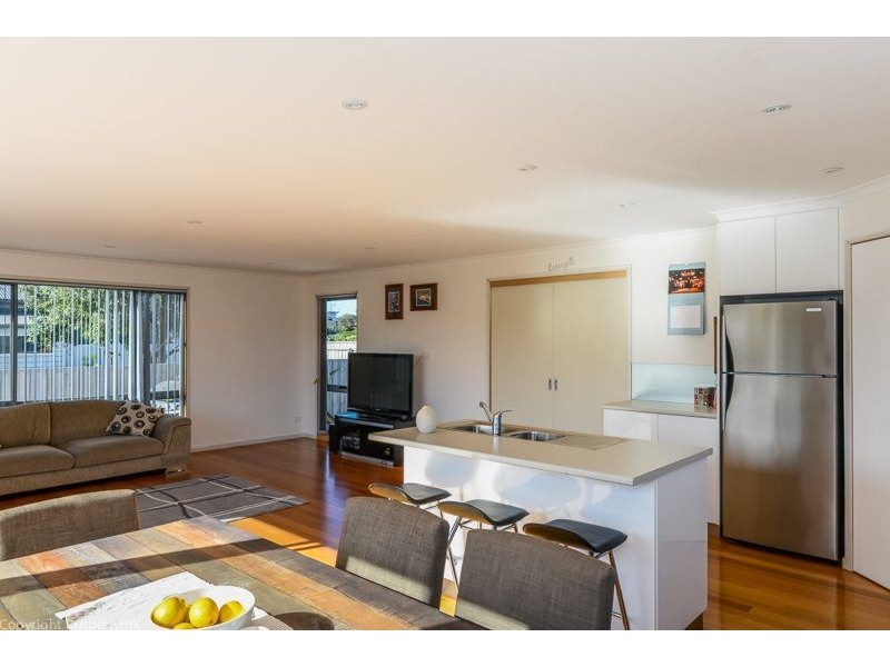 6 Cremorne Avenue, Cremorne TAS 7024