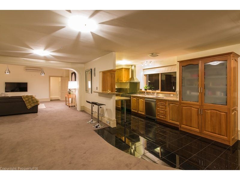 11/80-82 Hampden Road, Battery Point TAS 7004