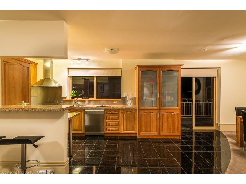 11/80-82 Hampden Road, Battery Point TAS 7004